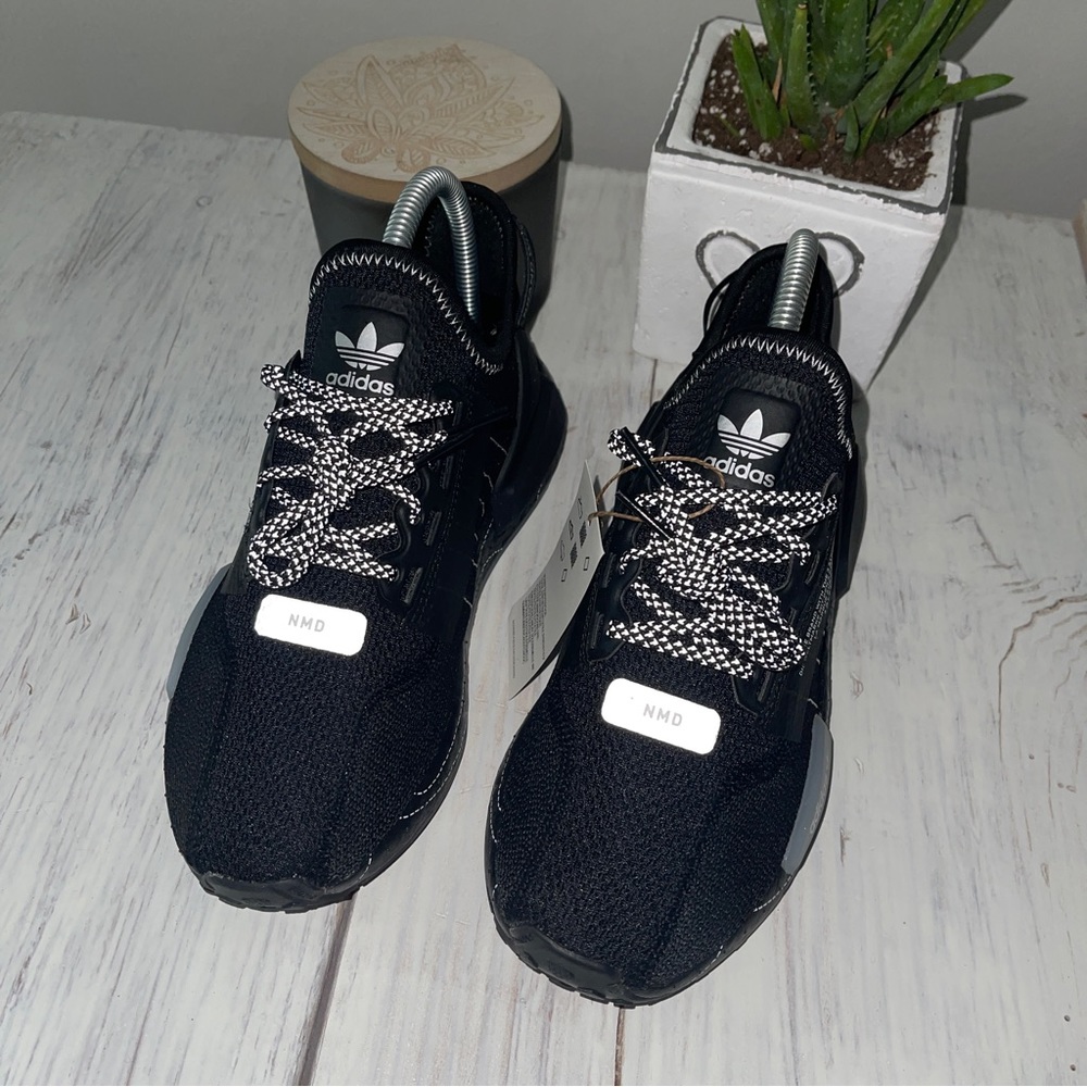 Adidas NMD R1 V2 - Picture 6 of 12